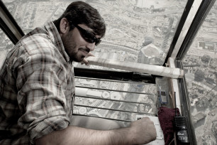 DUBAI, UNITED ARAB EMIRATES: 15 NOVEMBER 2008: Construction of the Burj building, Dubai. 
(Photo by David Gillanders)
www.davidgillanders.com